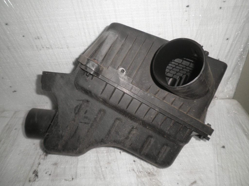 Carcasa filtru aer Opel Antara , Chevrolet Captiva, 2.2 VCDI 22745825