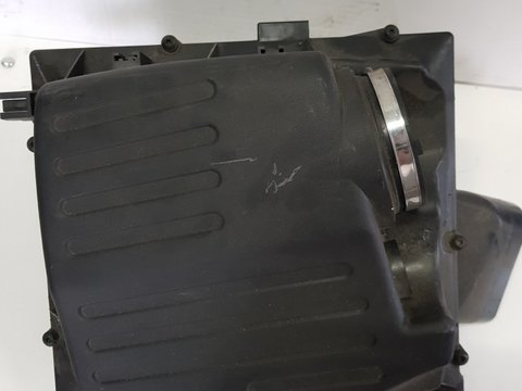 Carcasa filtru aer Opel Insignia 55560889