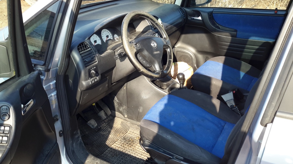 Carcasa filtru aer Opel Zafira 2002 hatc