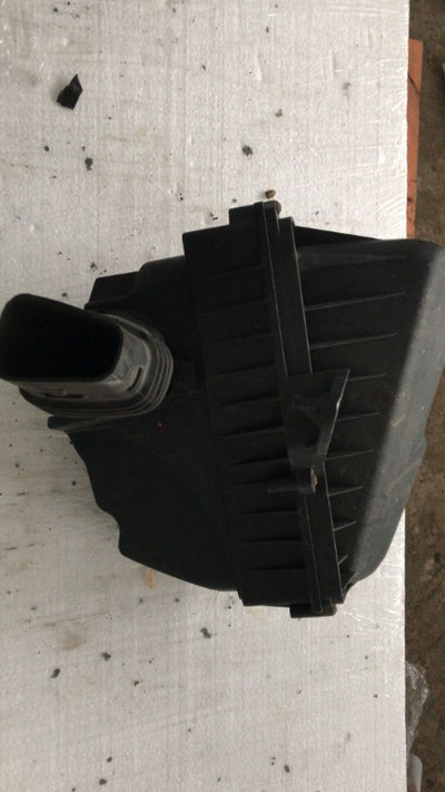 Carcasa filtru aer pentru Ford Mondeo MK4 2.0 D