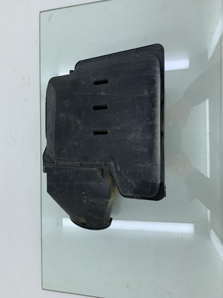 Carcasa filtru aer Renault CLIO 2 SYMBOL K4J-A7 /K4J-712 2008-2011 D15-3-2 8200420862 DezP: 22305