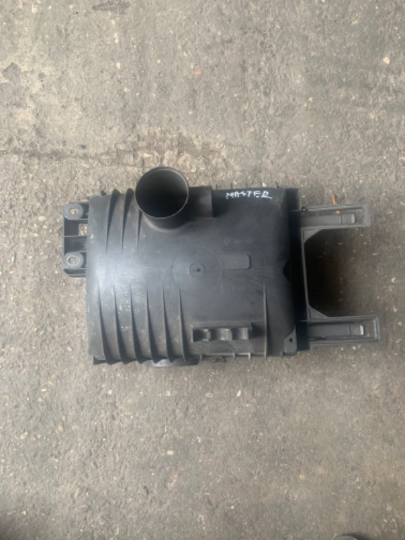 Carcasa filtru aer Renault Master 2.2 2.5 DCI an 2001-2011