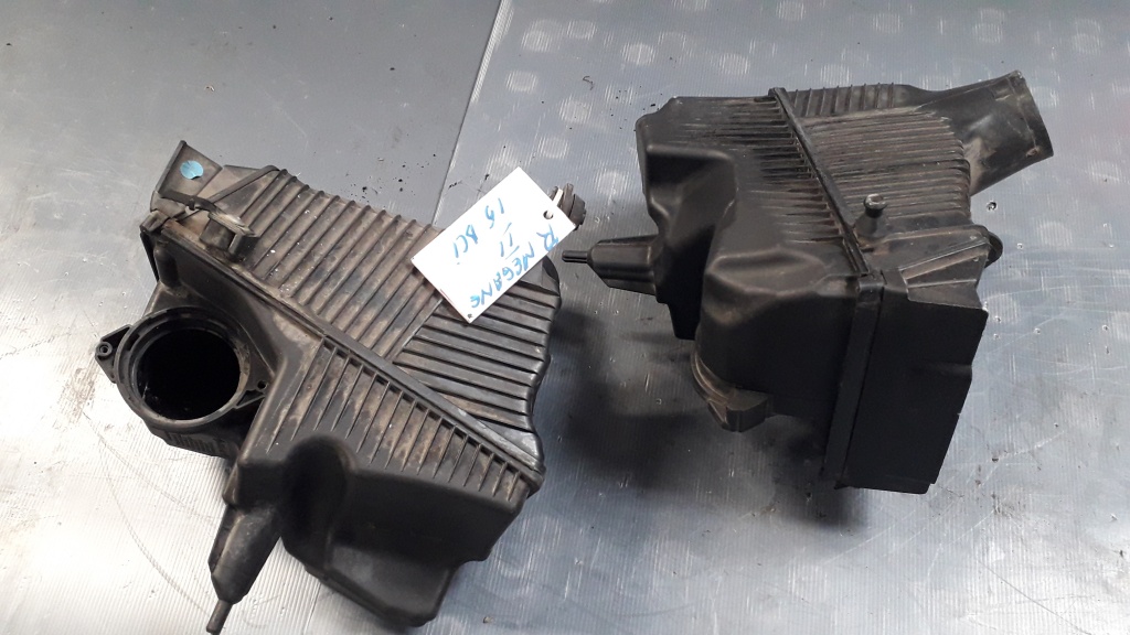 CARCASA FILTRU AER RENAULT MEGANE II 1.5 dci COD- 8200369798....