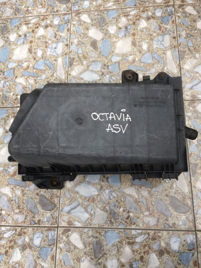 Carcasa filtru aer Skoda Octavia [facelift] [2000 