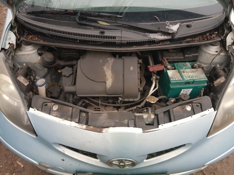 Carcasa filtru aer Toyota Aygo 1.0 benzina 50 KW 68 CP 1KR-FE 2006