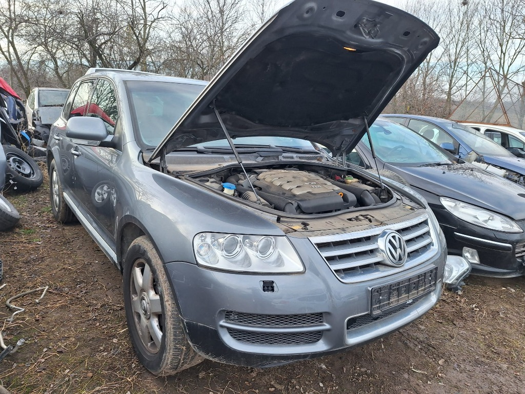 Carcasa filtru aer Volkswagen Touareg 7L 5.0 V10 TDI an 2006