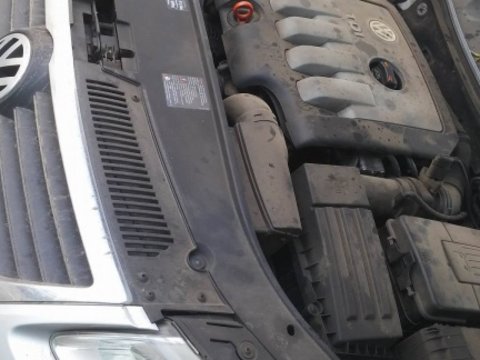 Carcasa filtru aer VW Passat B6 2.0tdi