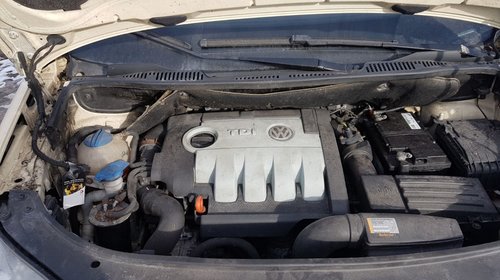 Carcasa filtru aer VW Touran 2009 Break 