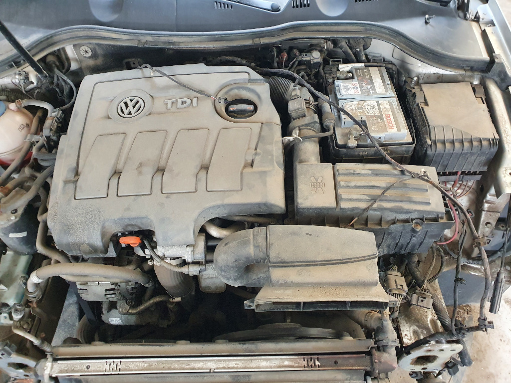 Carcasa Filtru Combustibil Volkswagen Passat B7, 2011, Break, 1.6 TDI, 105CP, tip CAYC