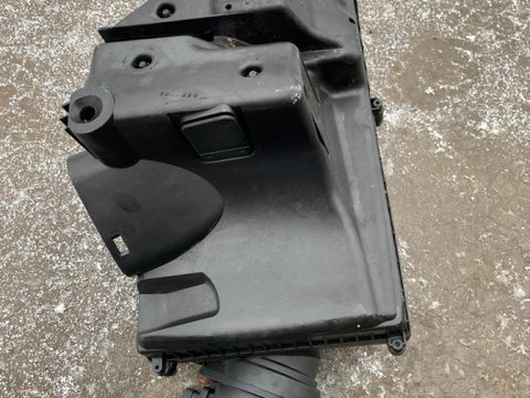 Carcasa filtru de aer Volvo V60 S60 S80 V70 XC60 30792196