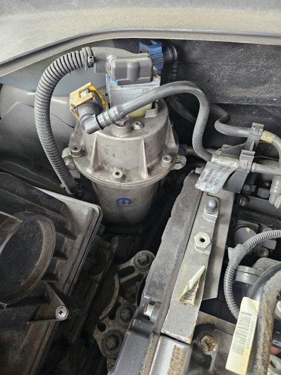 Carcasa filtru motorina Jeep Renegade 2.0 Mjet din