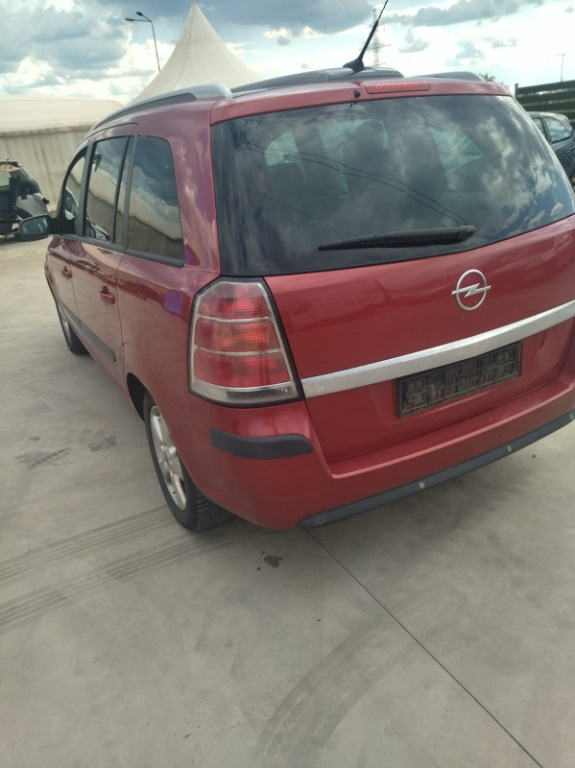 Carcasa filtru motorina Opel Zafira B 20