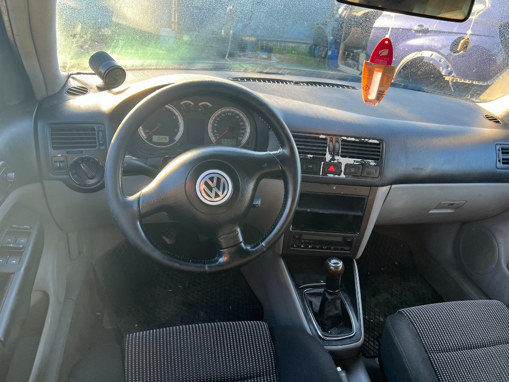 Carcasa filtru motorina Volkswagen Bora 