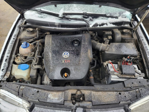 Carcasa filtru motorina Volkswagen Golf 4 1.9 TDI ASZ combi an 2004