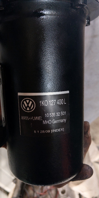 Carcasa filtru motorina VW Passat B6, 2 TDI CBAB c