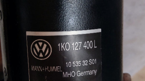 Carcasa filtru motorina VW Passat B6, 2 