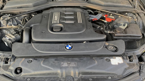 Carcasa filtru ulei BMW Seria 5 E60/E61 