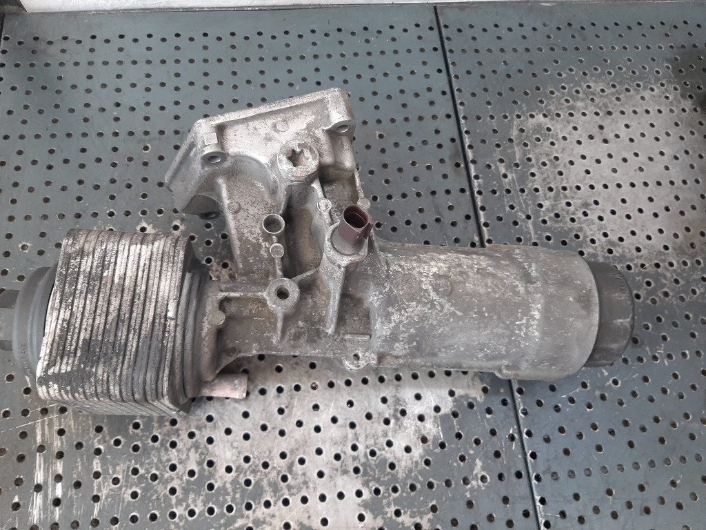 Carcasa filtru ulei termoflot 1.9 tdi audi a6 c5 a