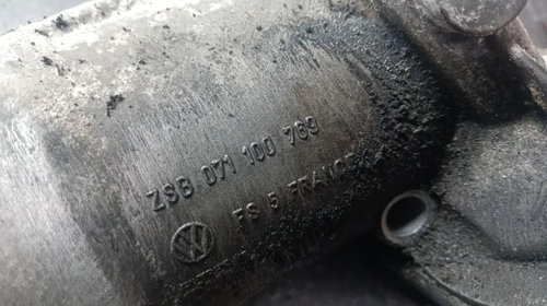 Carcasa filtru ulei Volkswagen Golf 4 (1