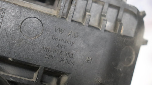 Carcasa inferioara baterie VW Passat B6
