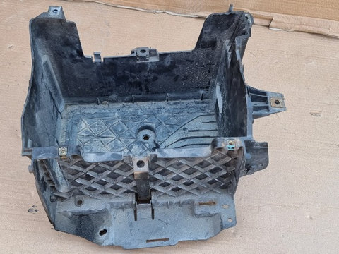 Carcasa Suport baterie Renault Megane 3 1.9 DCI 2009 2010 2011 2012