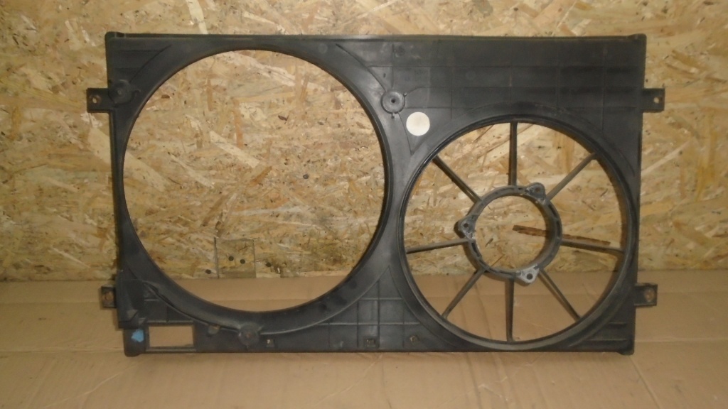 Carcasa / suport ventilatoare VW Golf 4,