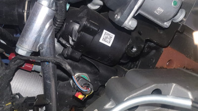 Carcasa termostat Audi A4 B9 2.0 TDI Quattro cod m