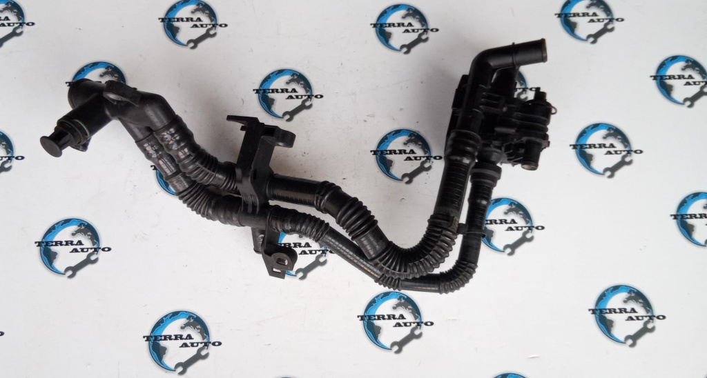 Carcasa termostat Ford C-Max 1.6 TDCI cod motor G8