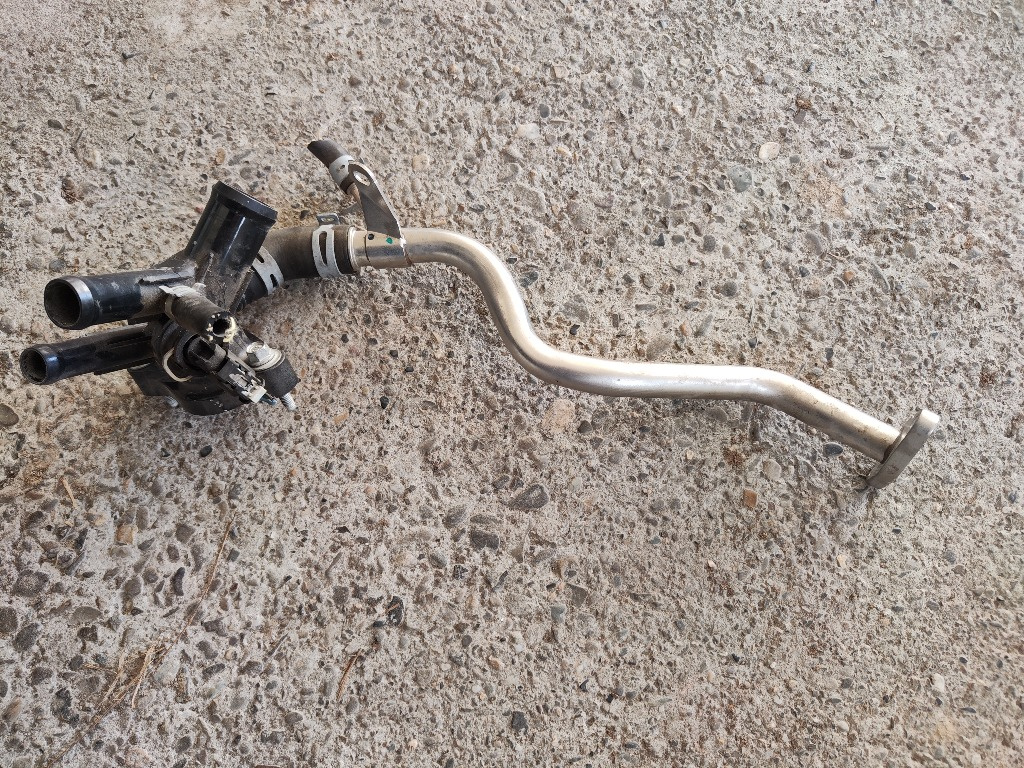 Carcasa termostat Opel Astra K 1.4Benzina B14XFT Cod: 812397099