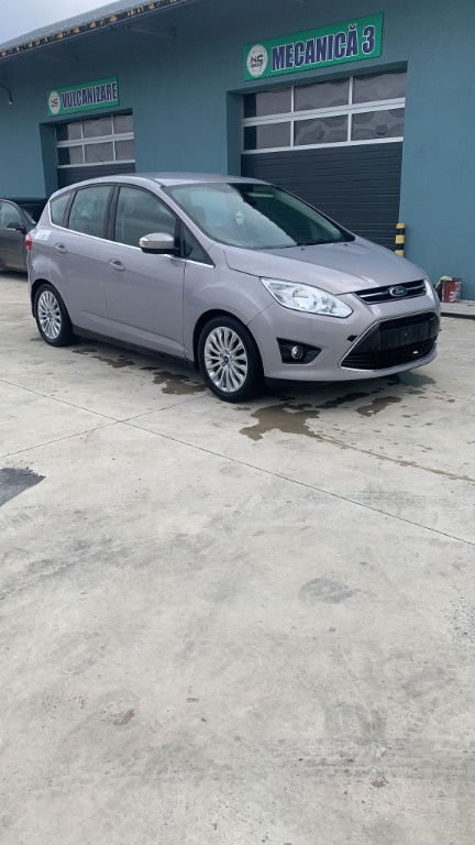 Carenaj aparatoare noroi dreapta spate Ford Focus C Max 2012