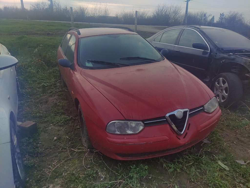 Carenaj aparatori noroi fata Alfa Romeo 156 2002 b