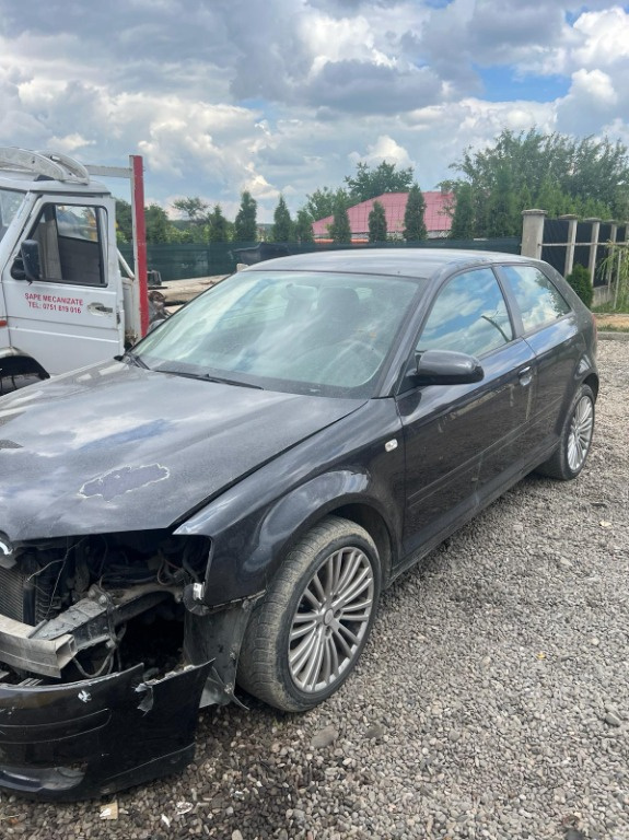 Carenaj aparatori noroi fata Audi A3 8P 