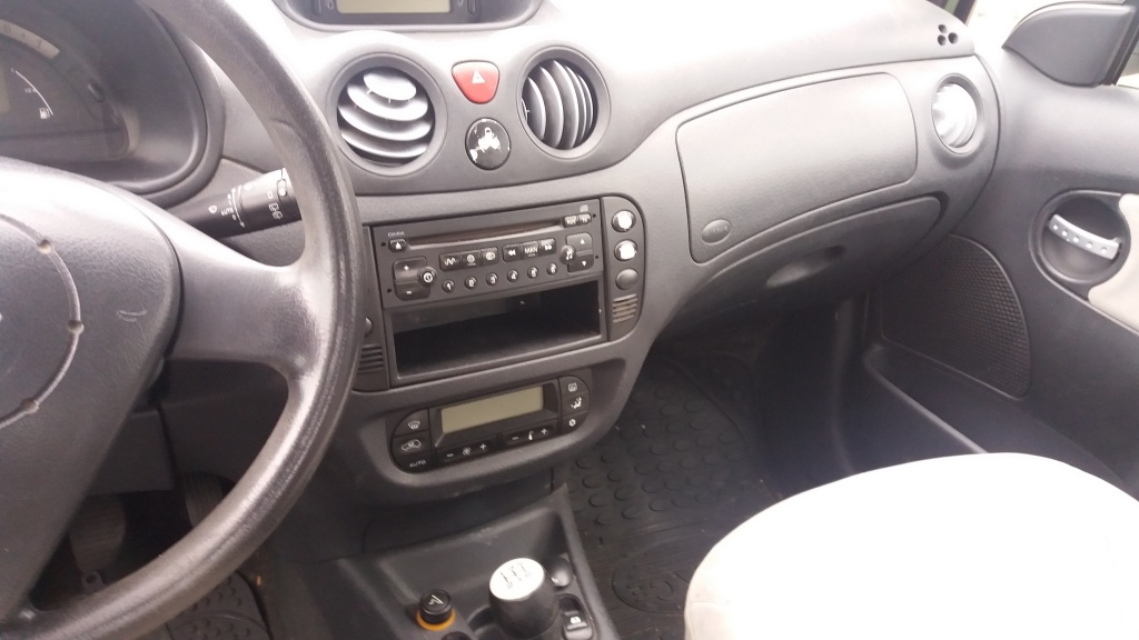 Carenaj aparatori noroi fata Citroen C3 