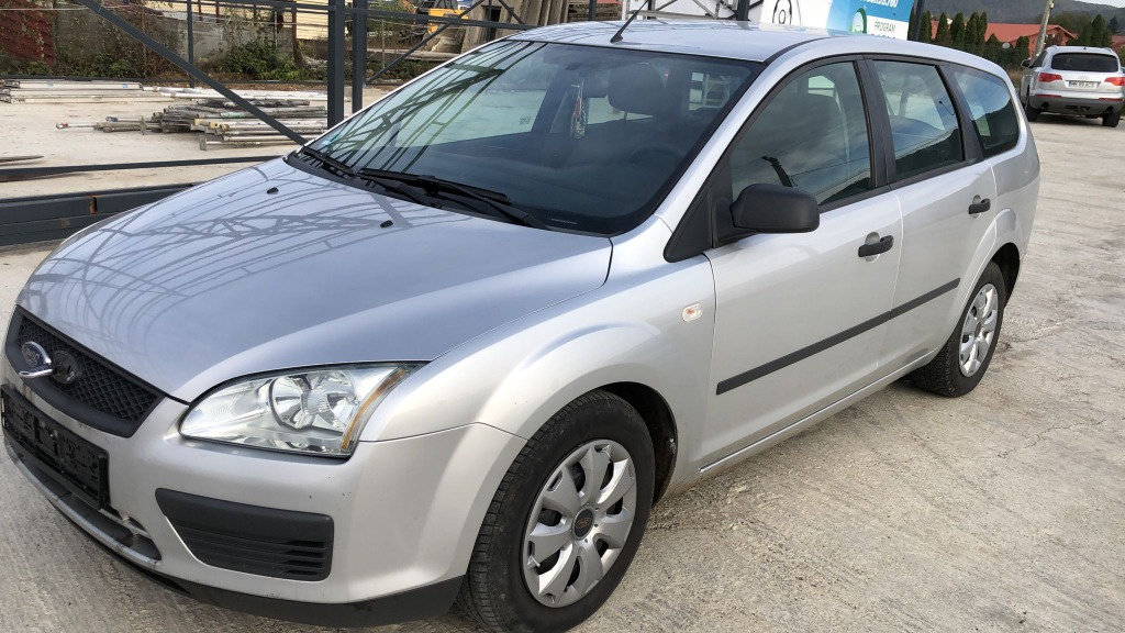 Carenaj aparatori noroi fata Ford Focus 2 2006 BREAK 1.6 TDCI