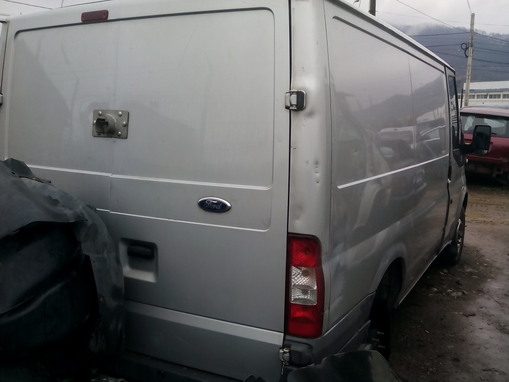 Carenaj aparatori noroi fata Ford Transi