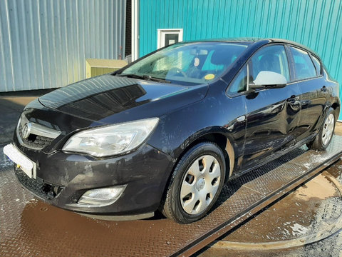 Carenaj aparatori noroi fata Opel Astra J 2010 Hatchback 1.3 CDTI