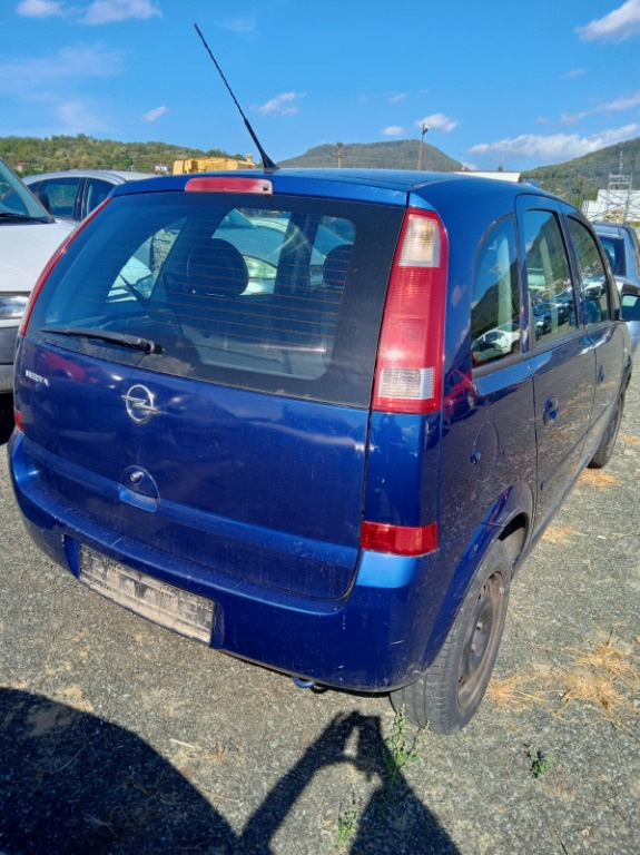 Carenaj aparatori noroi fata Opel Meriva