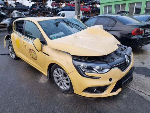 Carenaj aparatori noroi fata Renault Megane 4 2017 berlina 1.6 benzina
