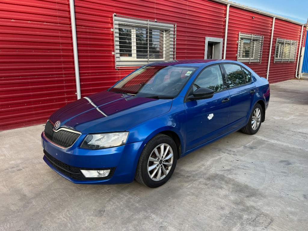 Carenaj aparatori noroi fata Skoda Octavia 3 2015 BERLINA 1.6 TDI