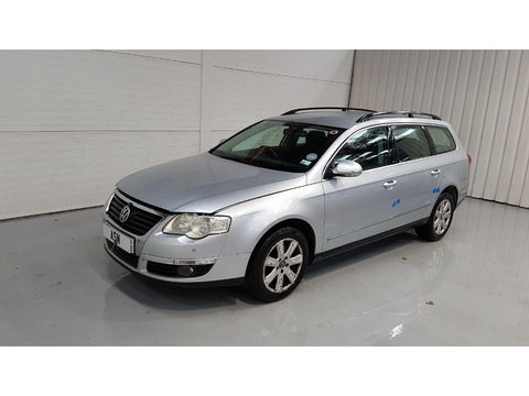 Carenaj aparatori noroi fata Volkswagen Passat B6 2005 Break 2.0 BKP