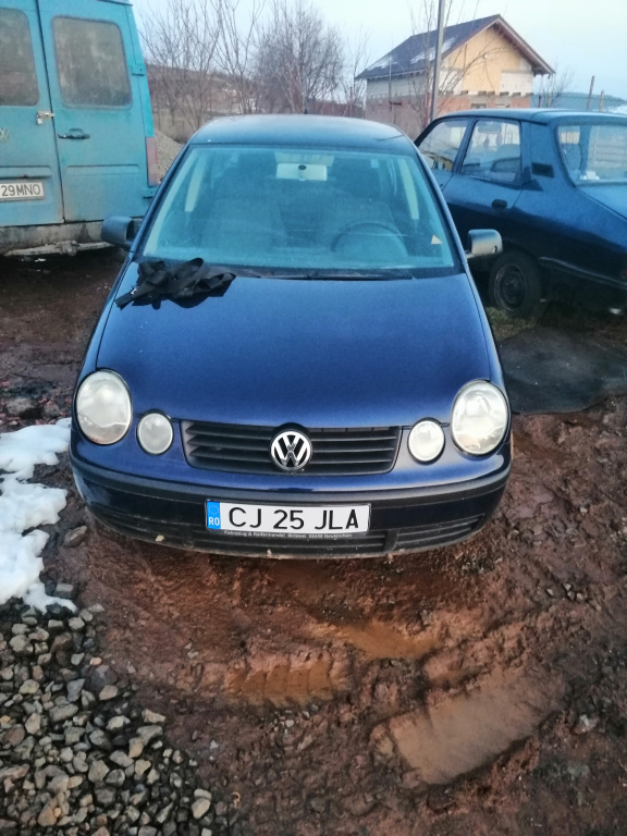 Carenaj aparatori noroi fata Volkswagen Polo 9N 2004 Scurt 1200