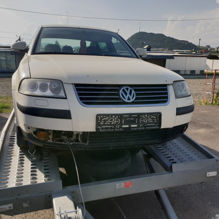 Carenaj aparatori noroi fata VW Passat B5 2005 berlina 2000 tdi 136cp