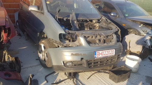 Carenaj aparatori noroi fata VW Touran 2