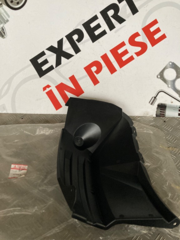 Carenaj aripa dreapta spate 5 usi MITSUBISHI COLT 05-08 cod 5370A070 nou original