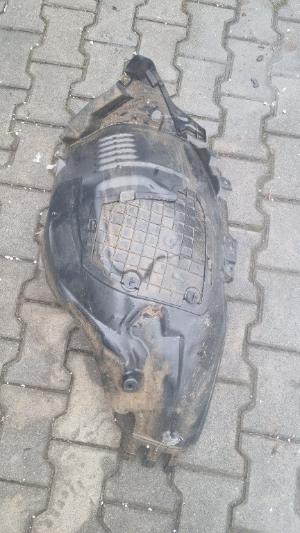 Carenaj roata dreapta fata mercedes c w205 a2056903401