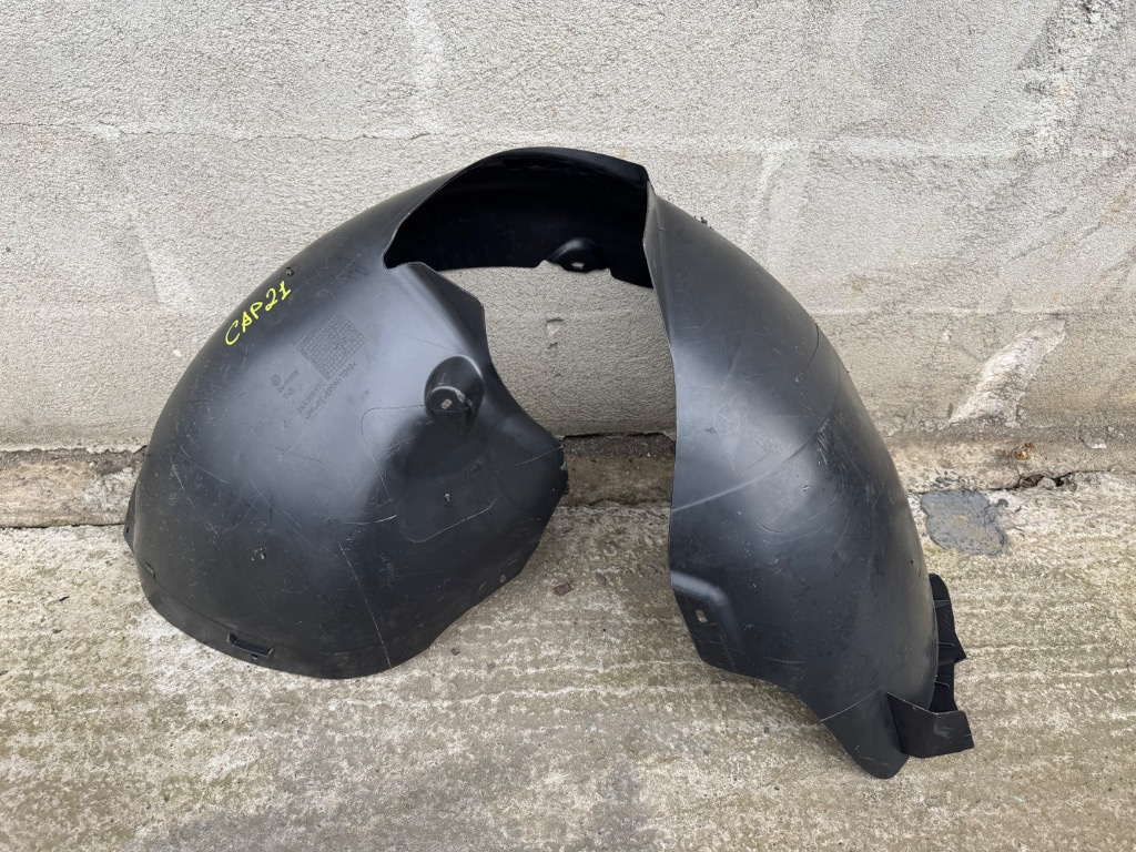 Carenaj roata dreapta fata VW Passat B7 3AA805978 