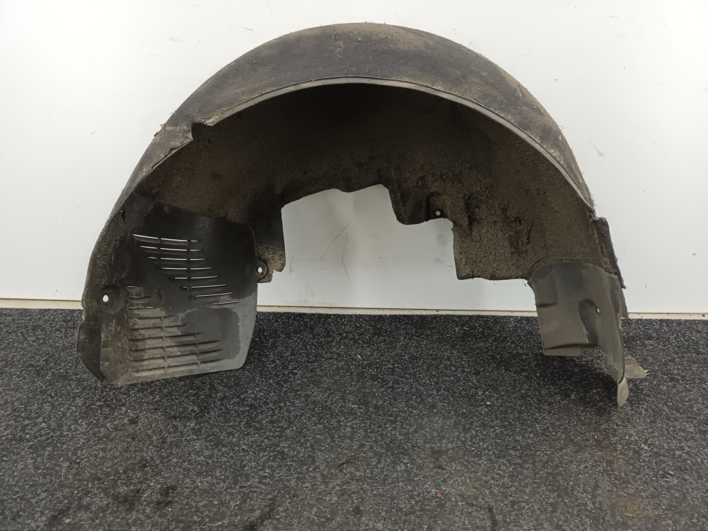 Carenaj roata dreapta spate Mercedes-Benz E CLASS W211 646.961 Euro 3 2003-2008 DezP: 20182