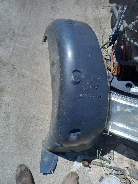 Carenaj roata dreapta spate Renault Kangoo 2 cod produs:767482692R