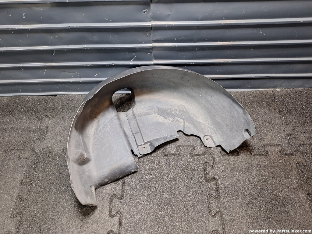 Carenaj roata dreapta spate VOLKSWAGEN BORA (1J2) [ 1998 - 2013 ] TDI (AGR, ALH) 66KW|90HP