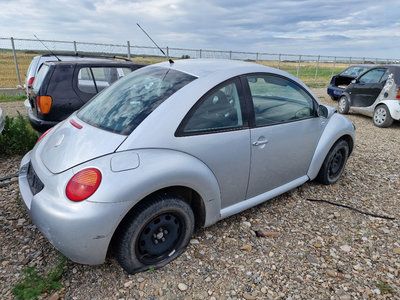 Carenaj roata dreapta spate Volkswagen New Beetle 